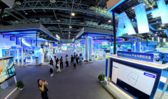 <b>尤里·加加林乘坐“东方1号”飞船</b>